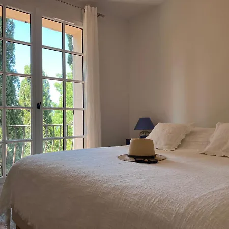 Les Stoechades Vila *