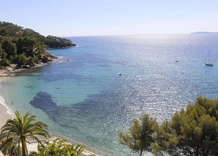 Les Stoechades Villa